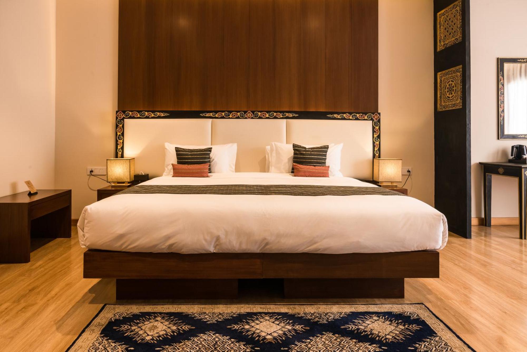 Norkhil Boutique Hotel & Spa Тхимпху Екстериор снимка
