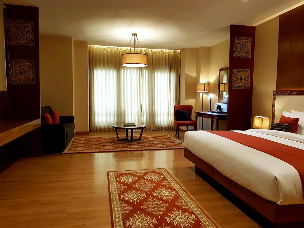 Norkhil Boutique Hotel & Spa Тхимпху Екстериор снимка
